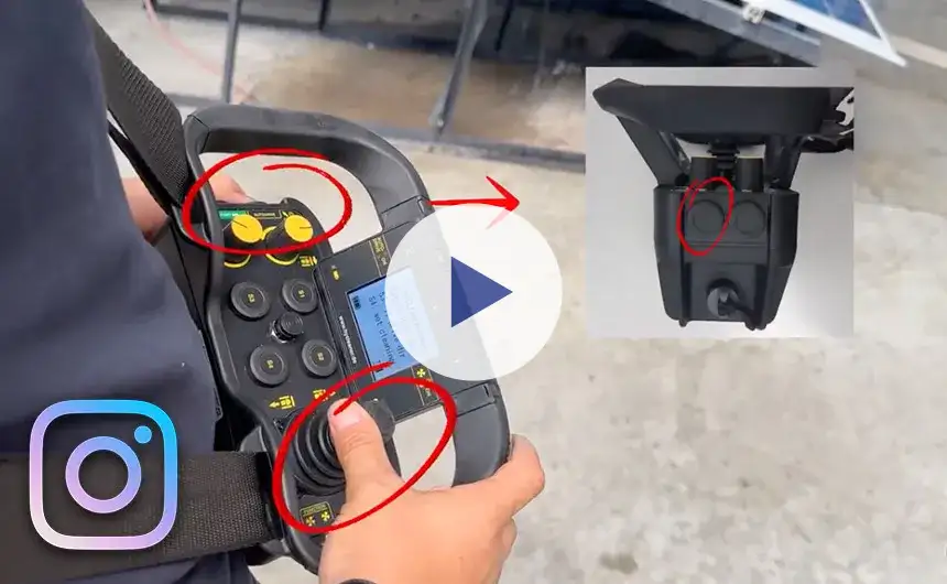 Bedienung einer Fernbedienung für Reinigungsroboter