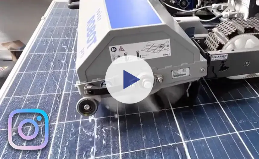 Die Bürste eines solarROBOT pro in Nahaufnahme