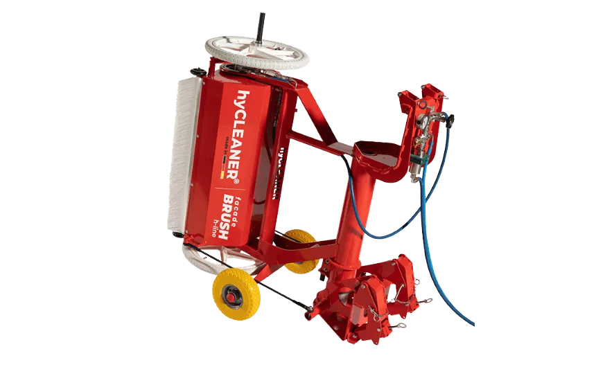 Robot de limpieza facadeBRUSH h-line